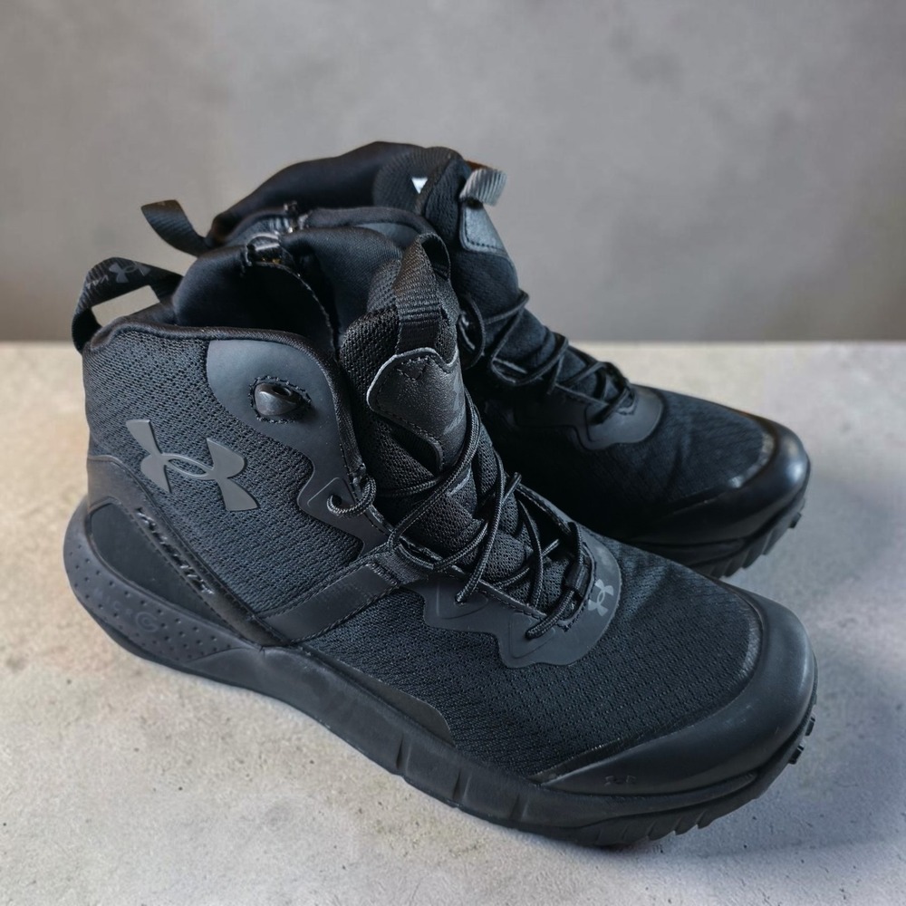Under Armour UA Triple Black Men's 9.5 Boot Micro G VALSETZ Mid 3023741-001 NEW